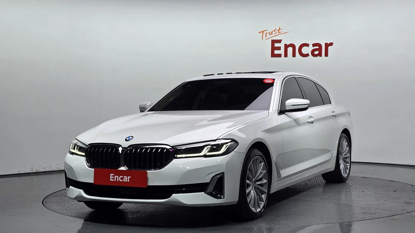 BMW Série 5 (G30) 530i xDrive Luxury 2023 — photo 1 sur 20