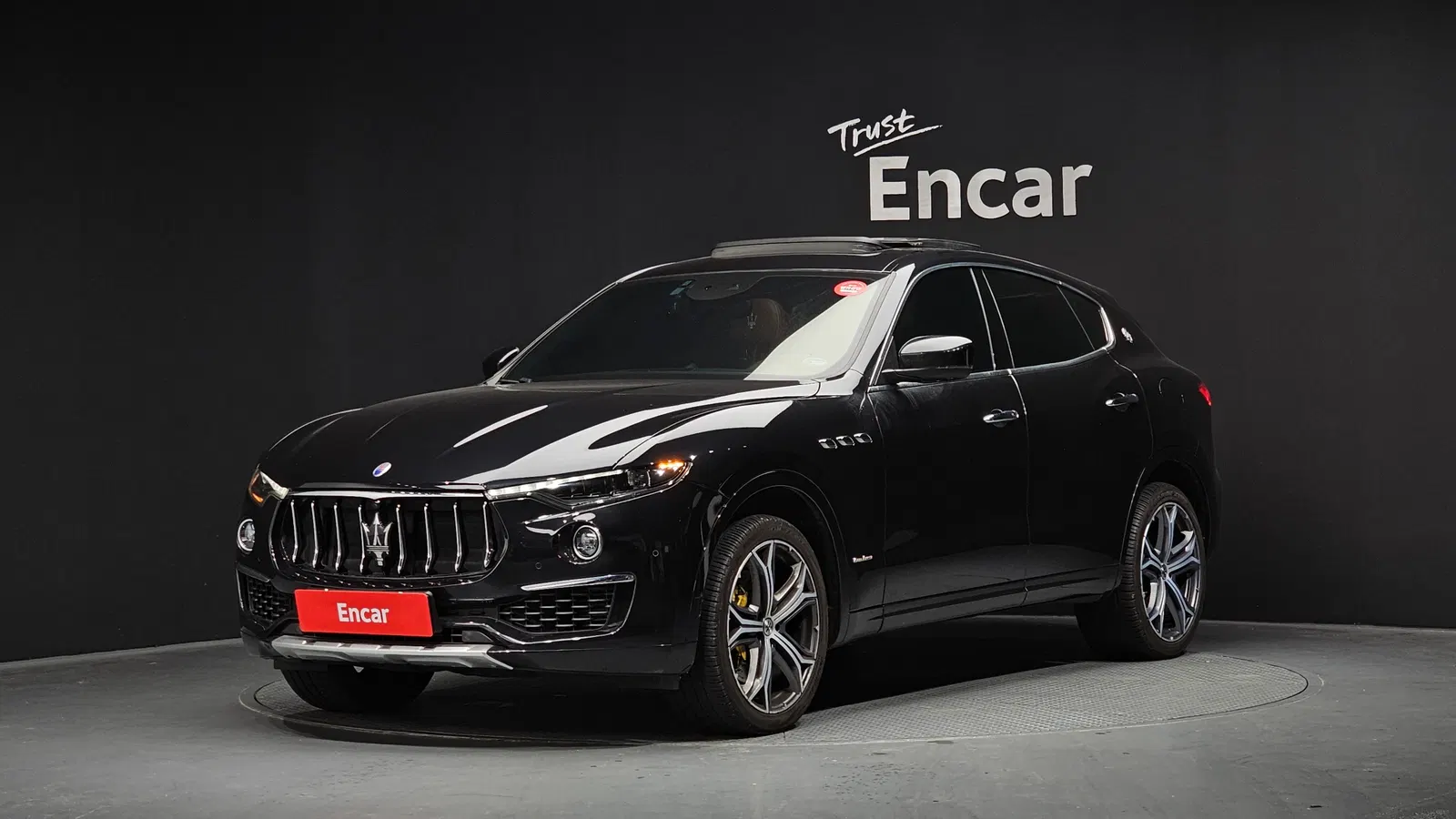 Maserati Levante 3.0 S AWD GranLusso 2020 — photo 1 sur 20