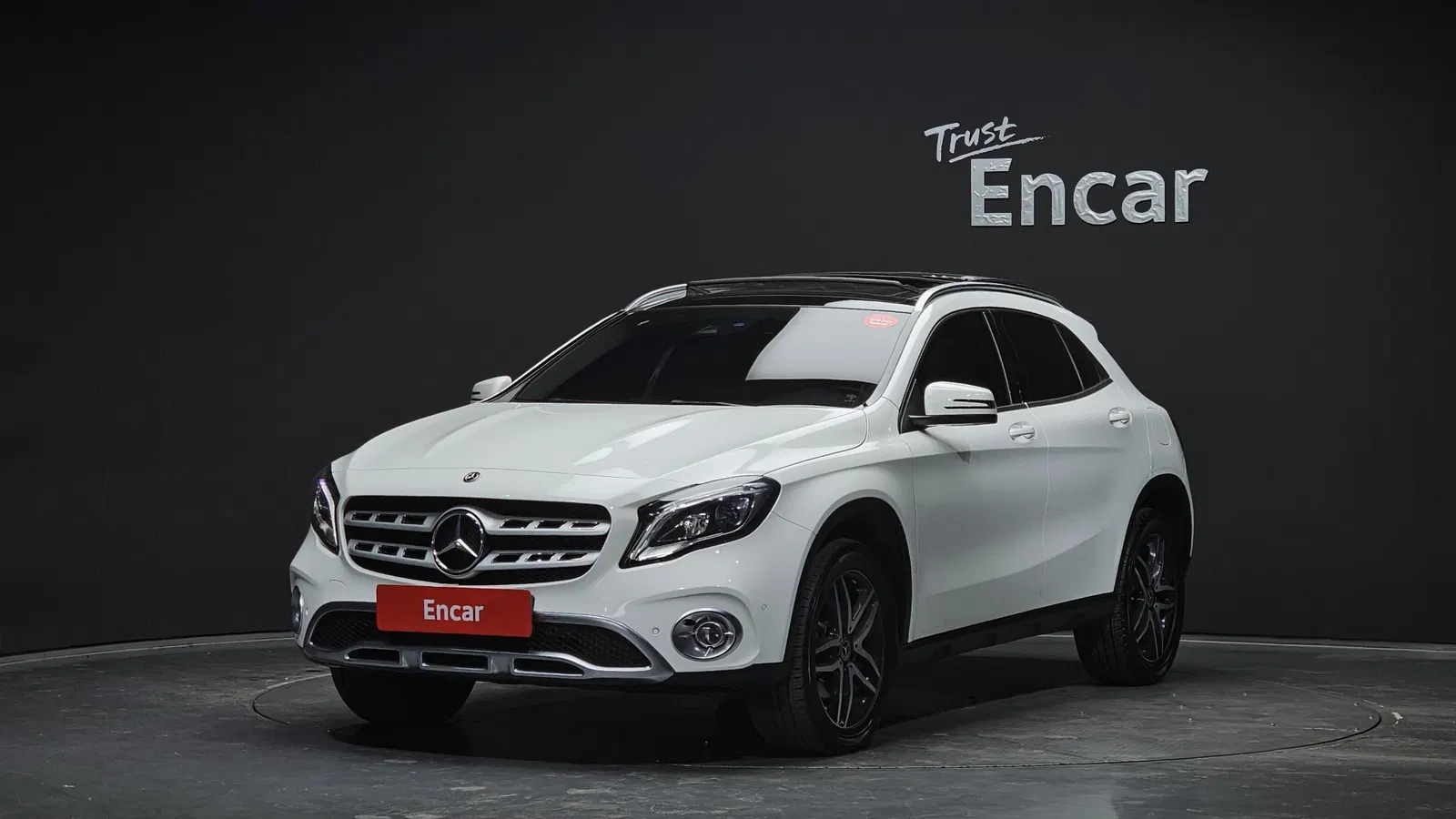 Mercedes-Benz GLA GLA220 (X156) 2019 — photo 1 sur 20
