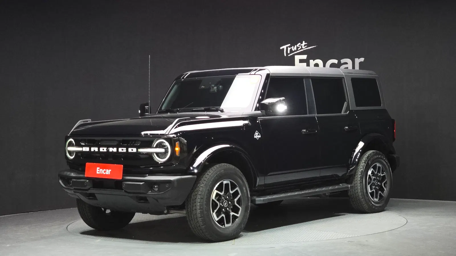 Ford Bronco 6e génération 2.3 Outer Banks 2024 — photo 1 sur 20