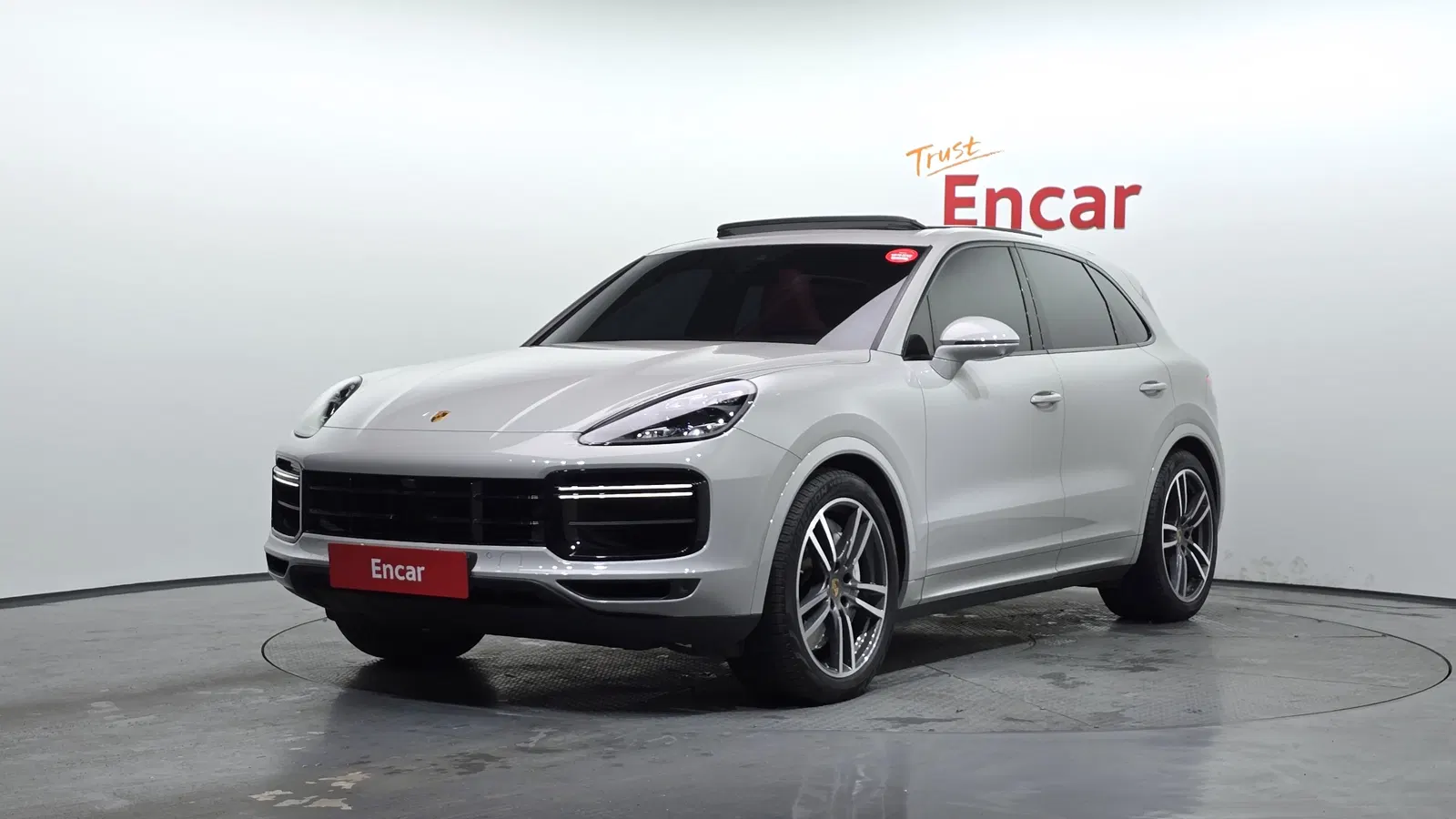 Porsche Cayenne (PO536) 4.0 Turbo 2022 — photo 1 sur 20