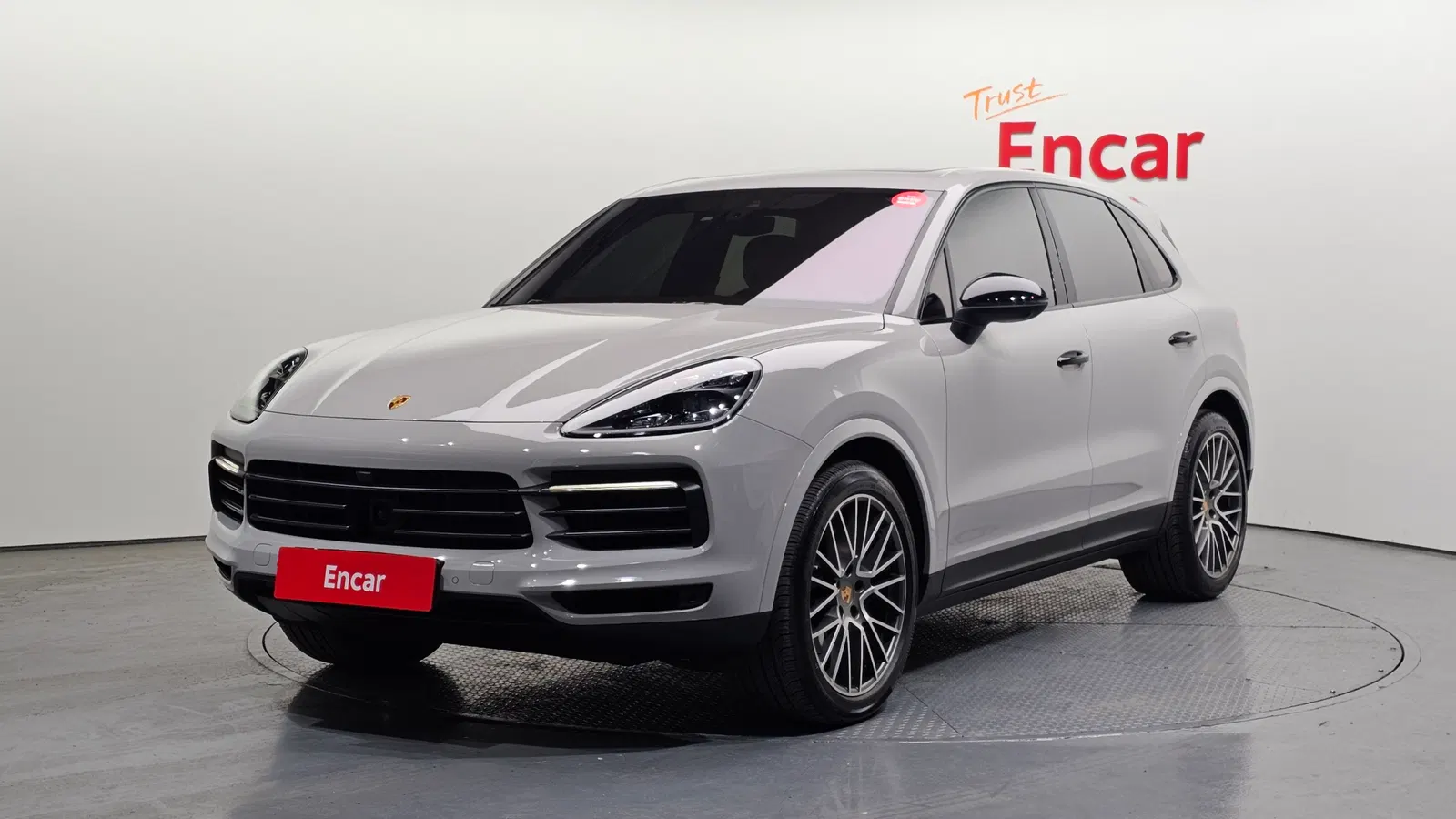Porsche Cayenne (PO536) 3.0 Platinum Edition 2023 — photo 1 sur 20