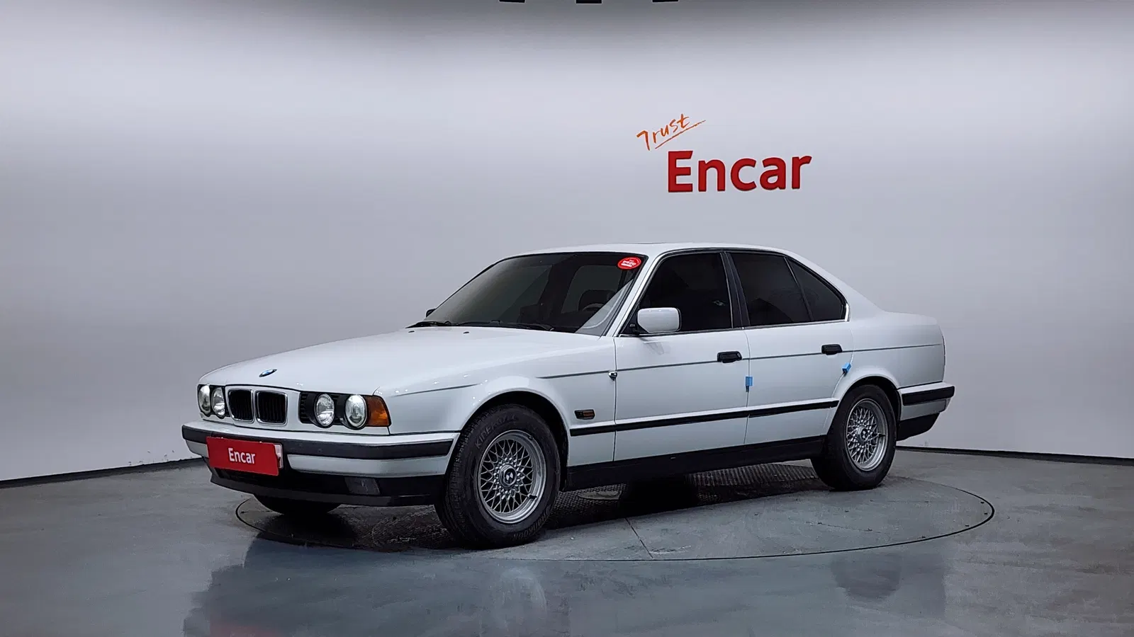 BMW Série 5 520i 1995 — photo 1 sur 26