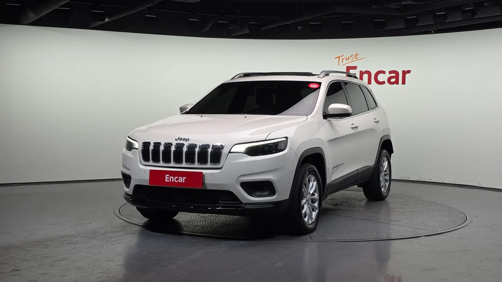 Jeep Cherokee(KL) 2.4 Longitude High AWD 2019 — photo 1 sur 20