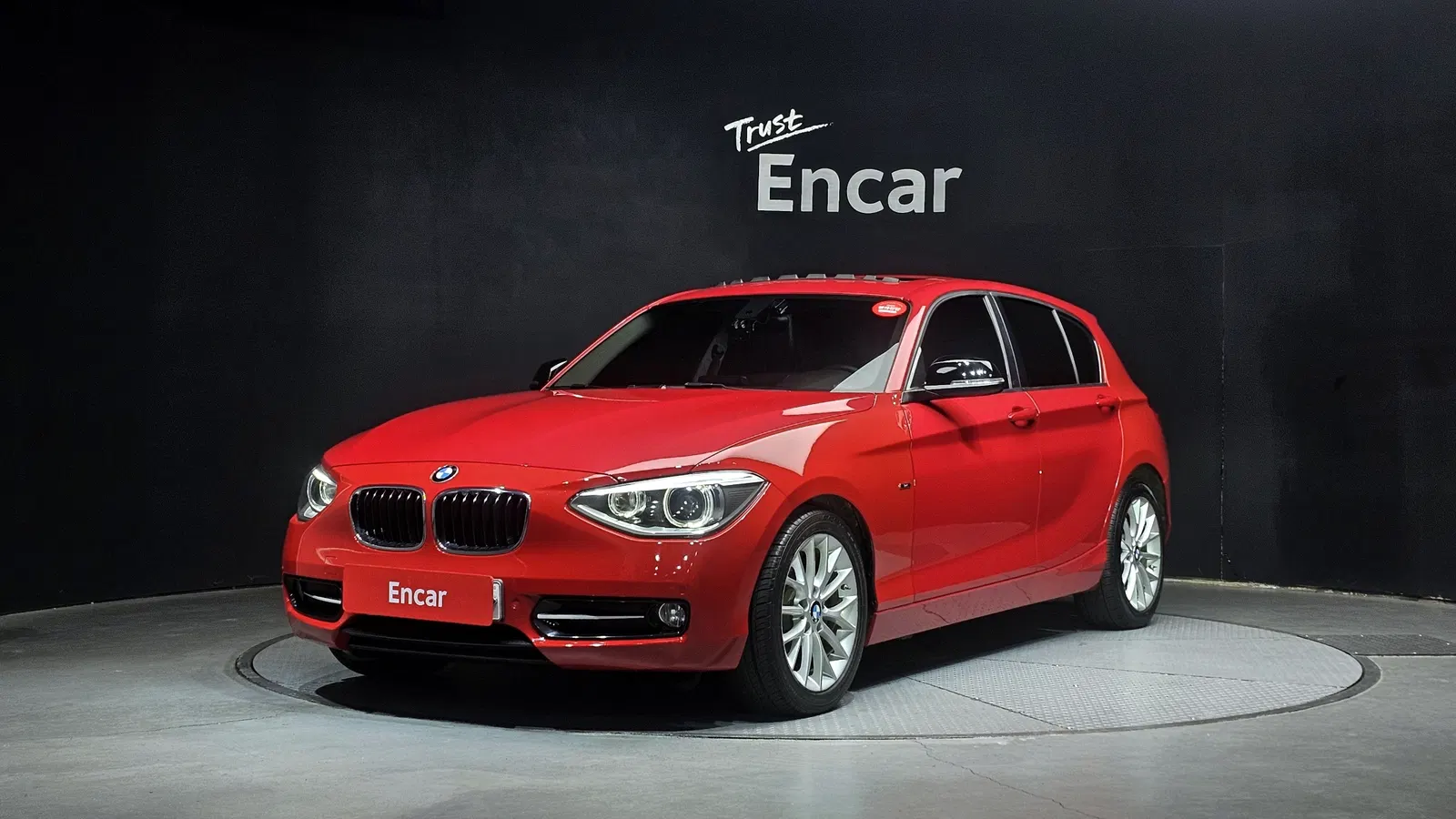 BMW Série 1 (F20) 118d Sport 5 portes 2015 — photo 1 sur 20