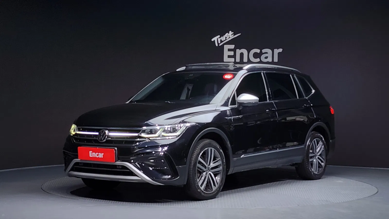 Volkswagen Tiguan Allspace 2.0 TSI Prestige 2023 — photo 1 sur 20