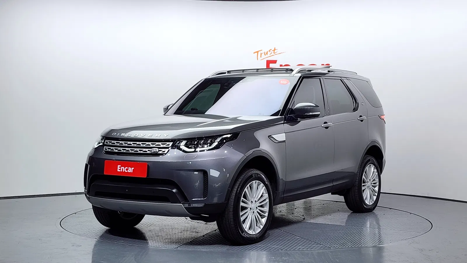 Land Rover Discovery 5 3.0 SD6 HSE Luxury 2019 — photo 1 sur 20