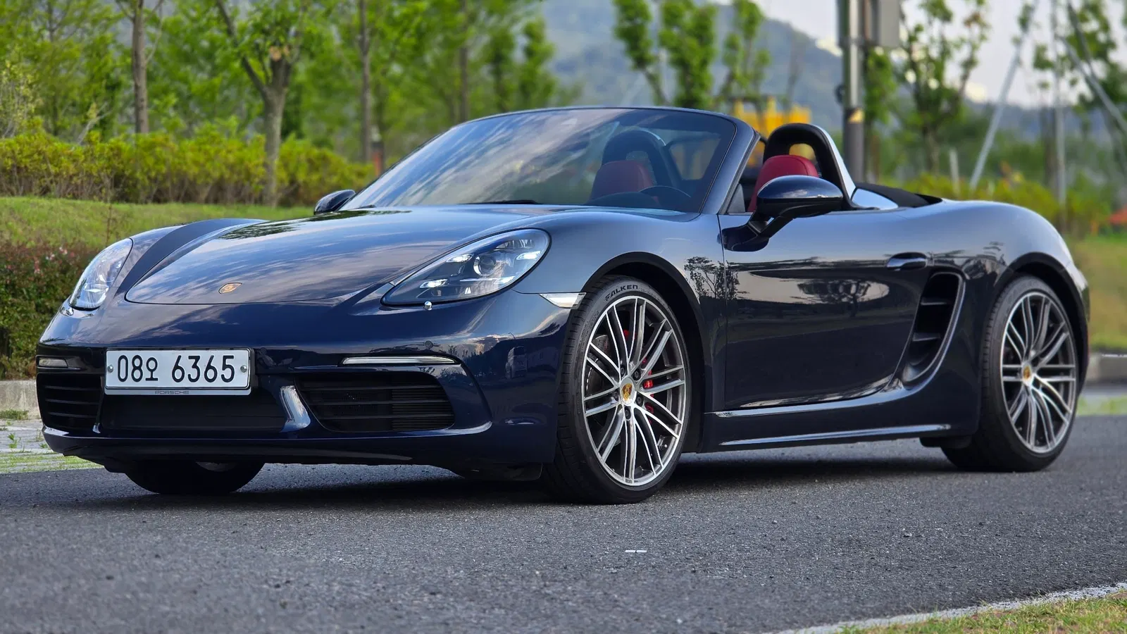 Porsche 718 Boxster S 2.5 2017 — photo 1 sur 26