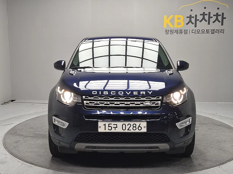 Land Rover Discovery Sport 2.0 TD4 SE 2016 — photo 1 sur 26