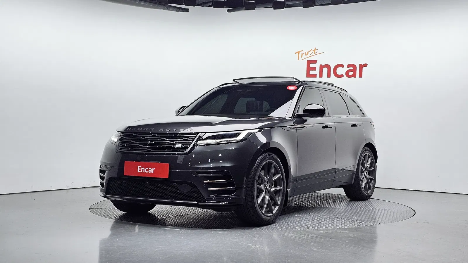 Land Rover Range Rover Velar 3.0 P400 Dynamic HSE 2025 — photo 1 sur 20