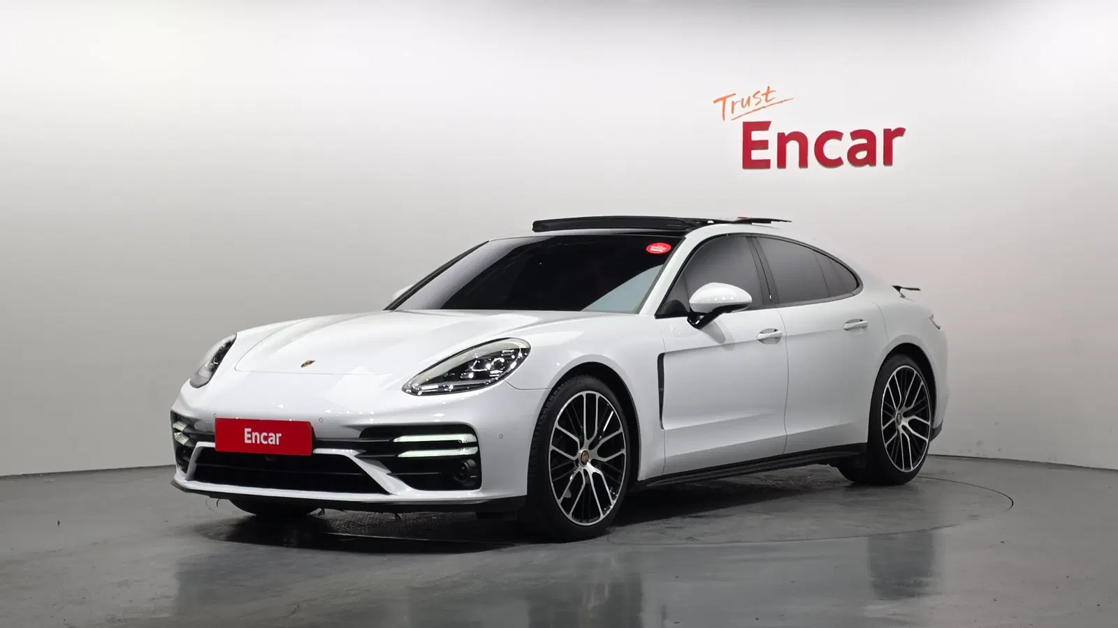Porsche Panamera (971) 2.9 AWD Platinum Edition 2023 — photo 1 sur 26