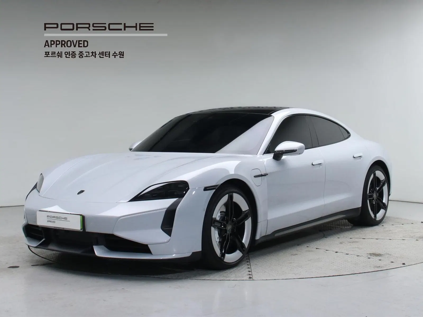 Porsche Taycan Turbo 2025 — photo 1 sur 26