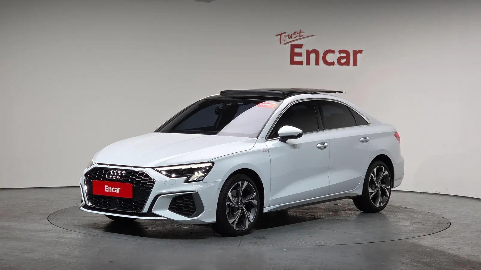 Audi A3 (8Y) 40 TFSI Premium 2022 — photo 1 sur 20