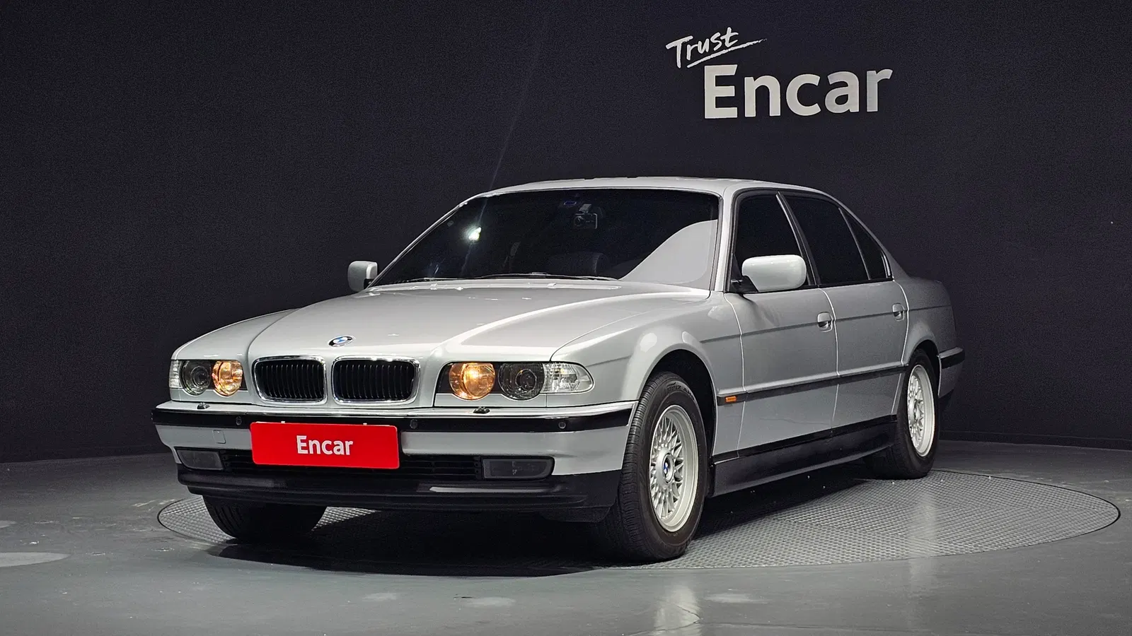 BMW Série 7 740iL 1999 — photo 1 sur 26
