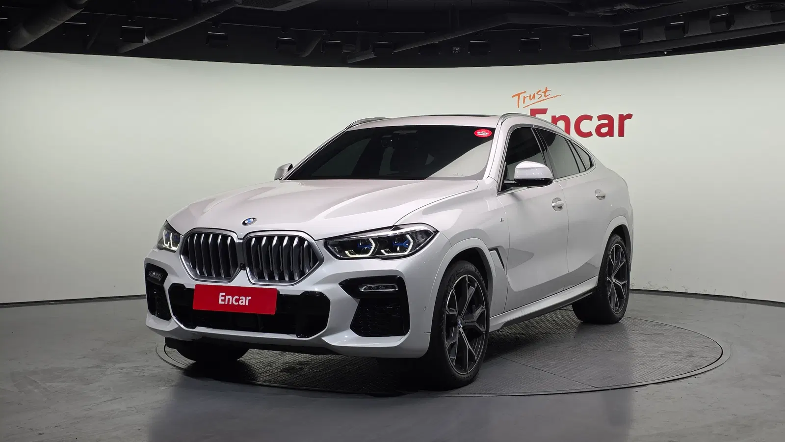 BMW X6 (G06) xDrive40i M Sport 2020 — photo 1 sur 20