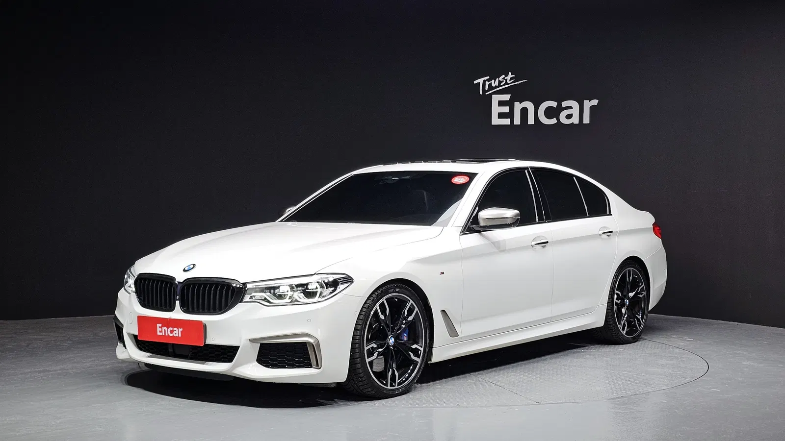 BMW Série 5 (G30) M550d xDrive 2018 — photo 1 sur 20