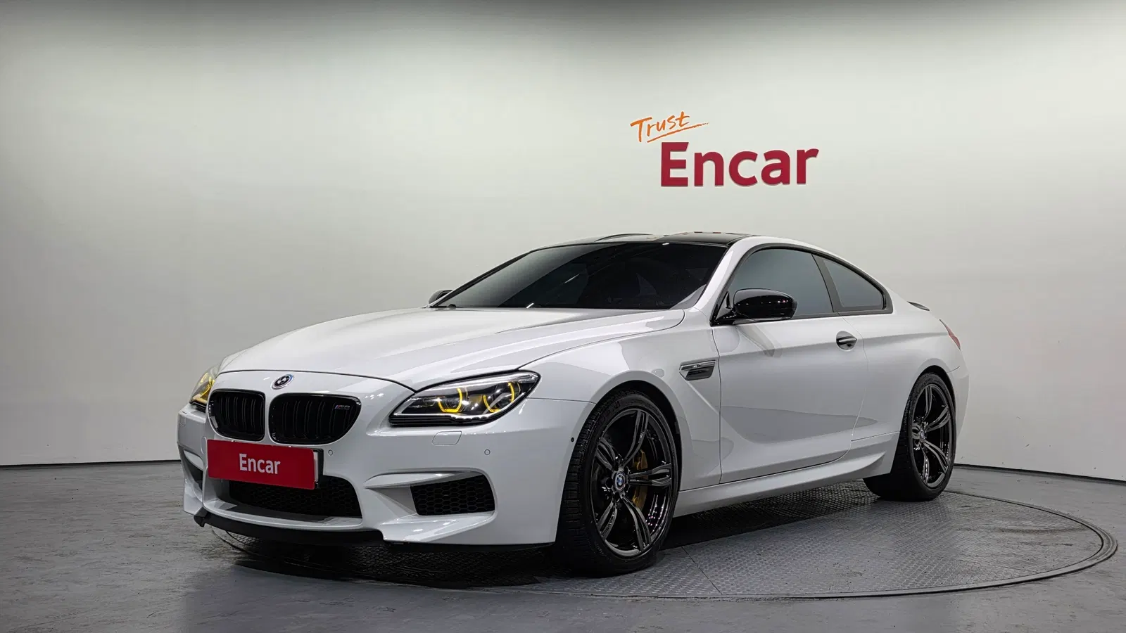 BMW M6 (F12) M6 Coupé 2016 — photo 1 sur 20