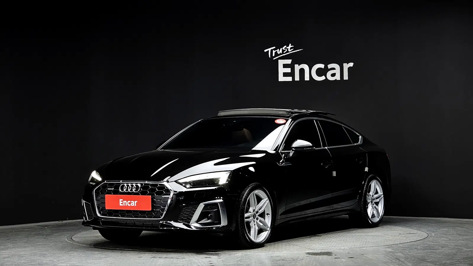 Audi A5 (F5) 40 TFSI Quattro Premium Sportback 2021 — photo 1 sur 26