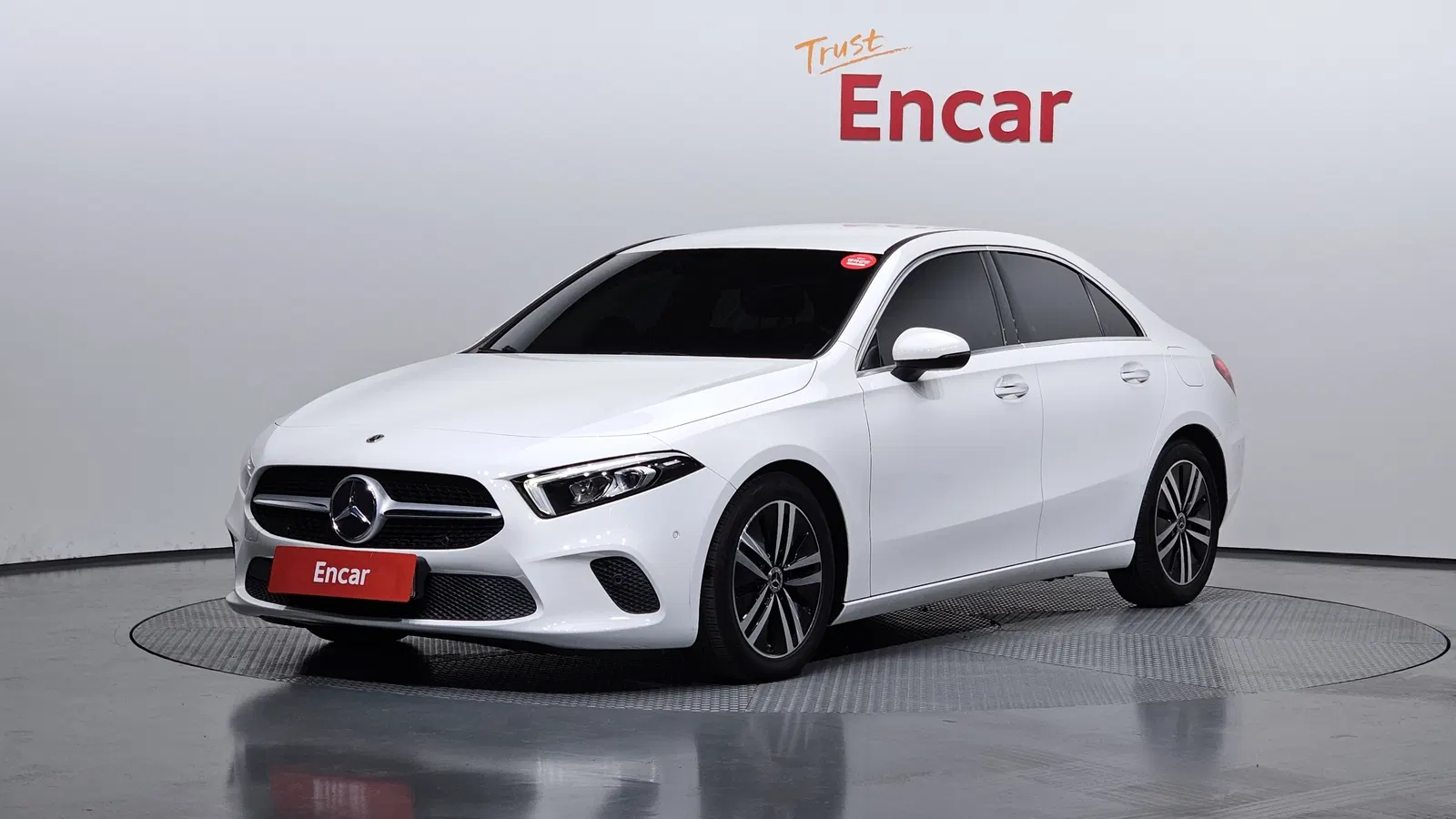 Mercedes-Benz Classe A A200d Berline (W177) 2021 — photo 1 sur 20