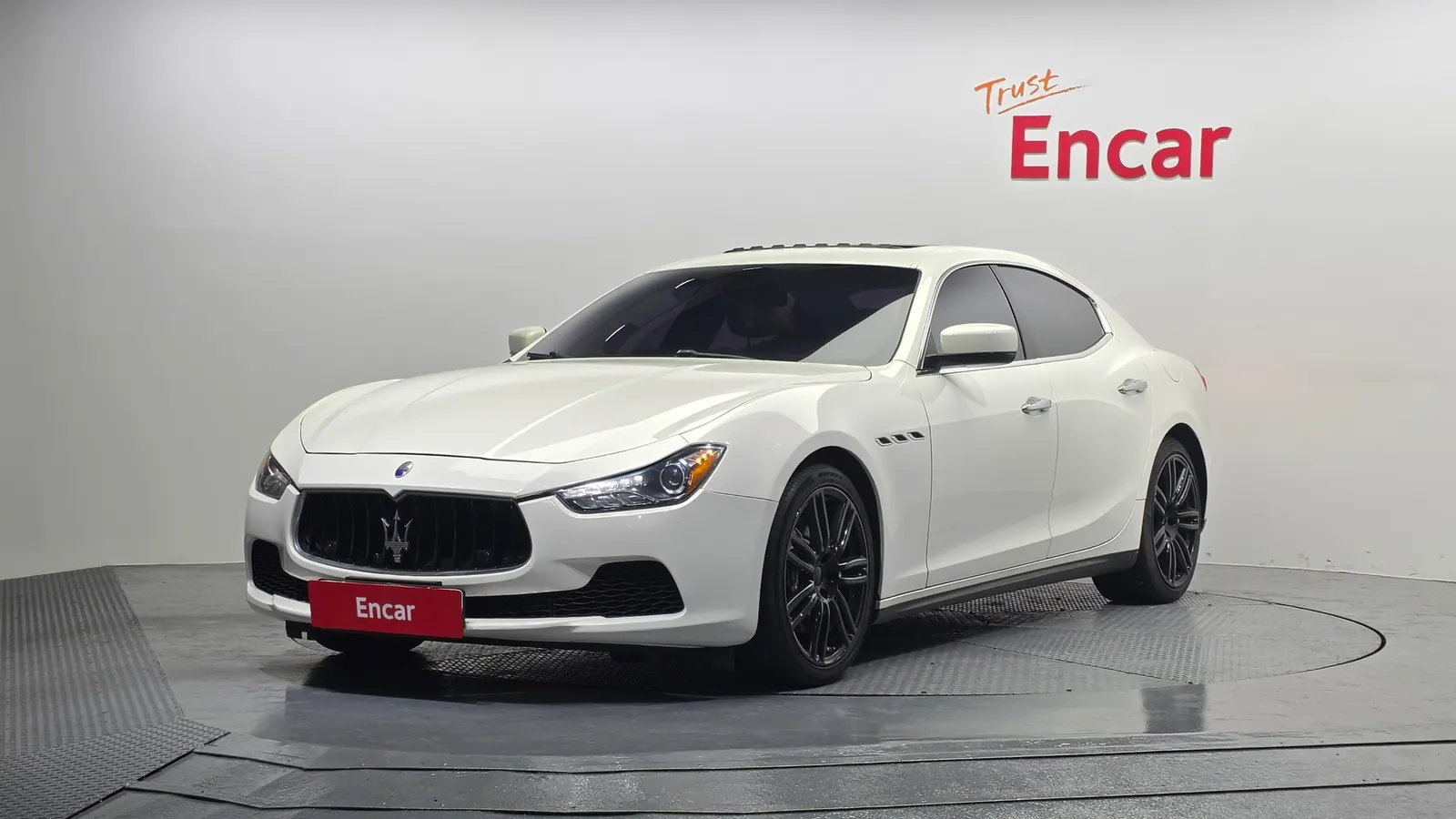 Maserati Ghibli 3.0 2015 — photo 1 sur 20