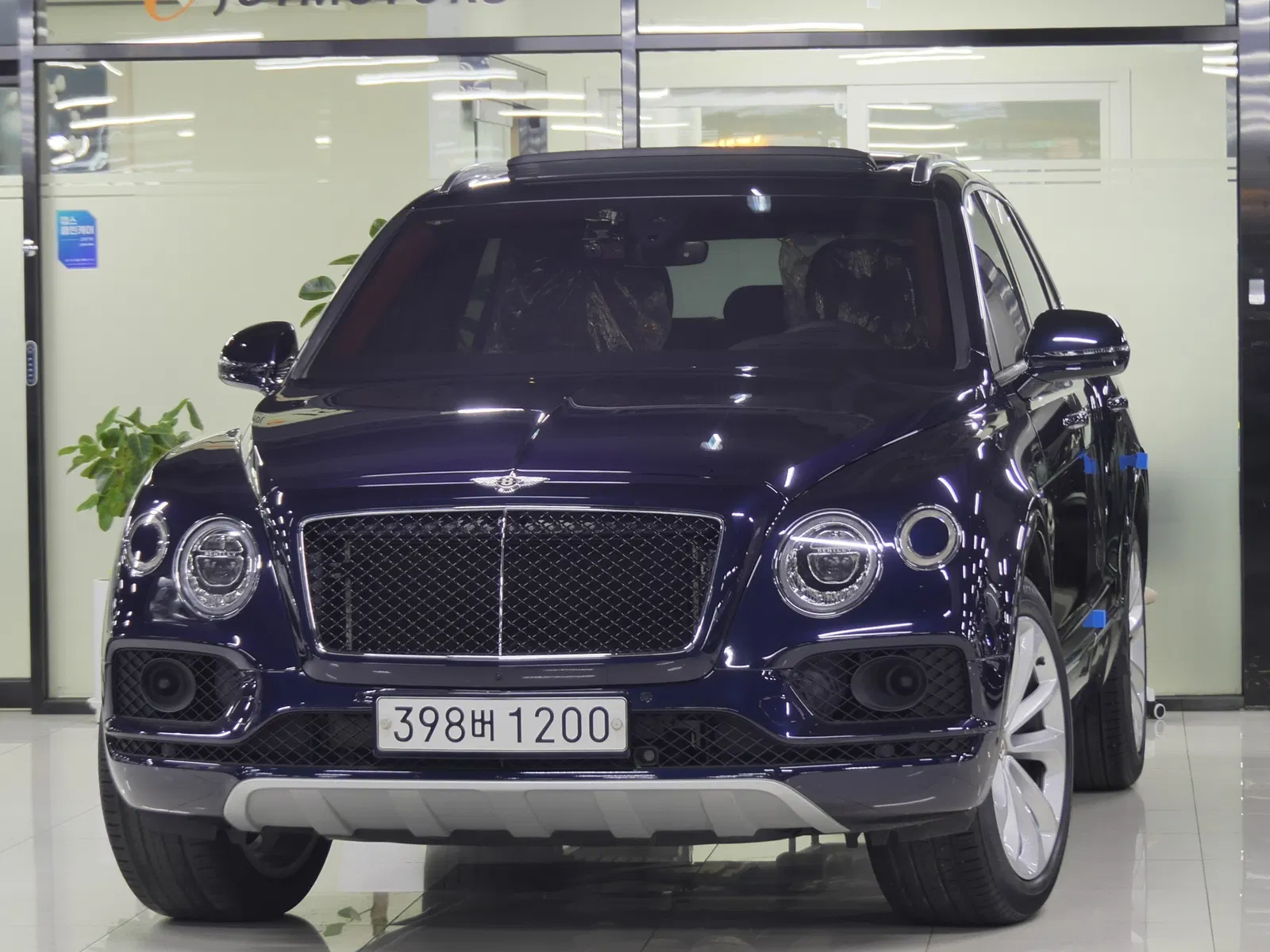 Bentley Bentayga 4.0 V8 2020 — photo 1 sur 26