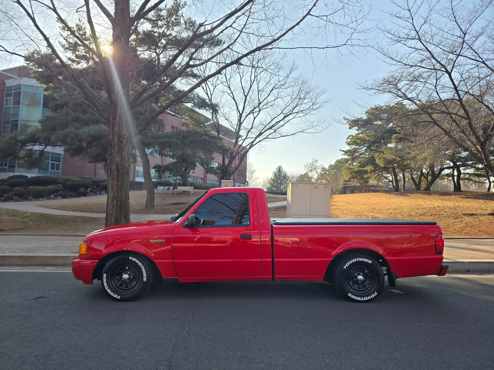 Ford Ranger 4.0 2003 — photo 1 sur 26