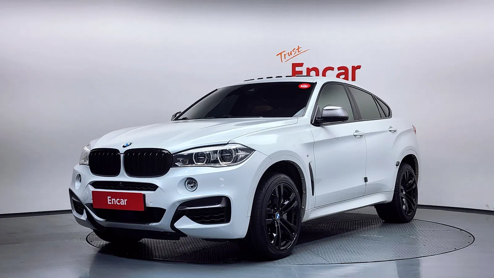 BMW X6 (F16) M50d 2018 — photo 1 sur 20