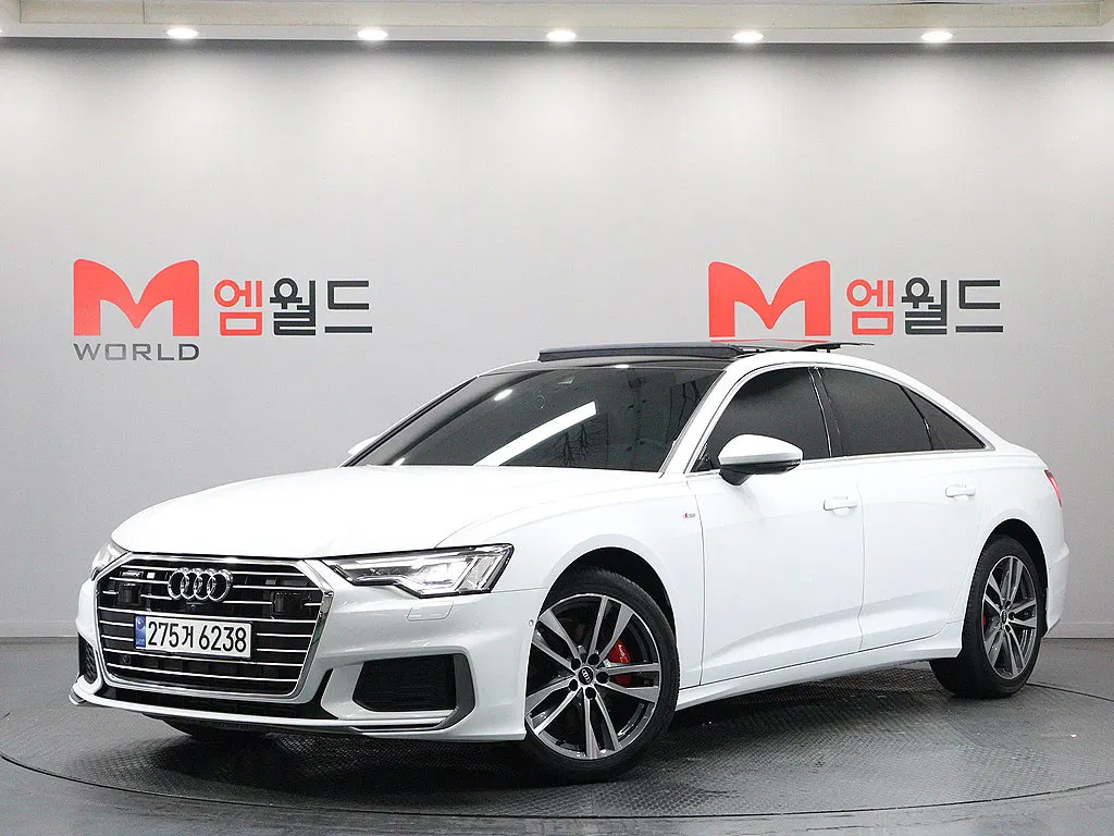 Audi A6 (C8) 45 TFSI Quattro Premium 2021 — photo 1 sur 26
