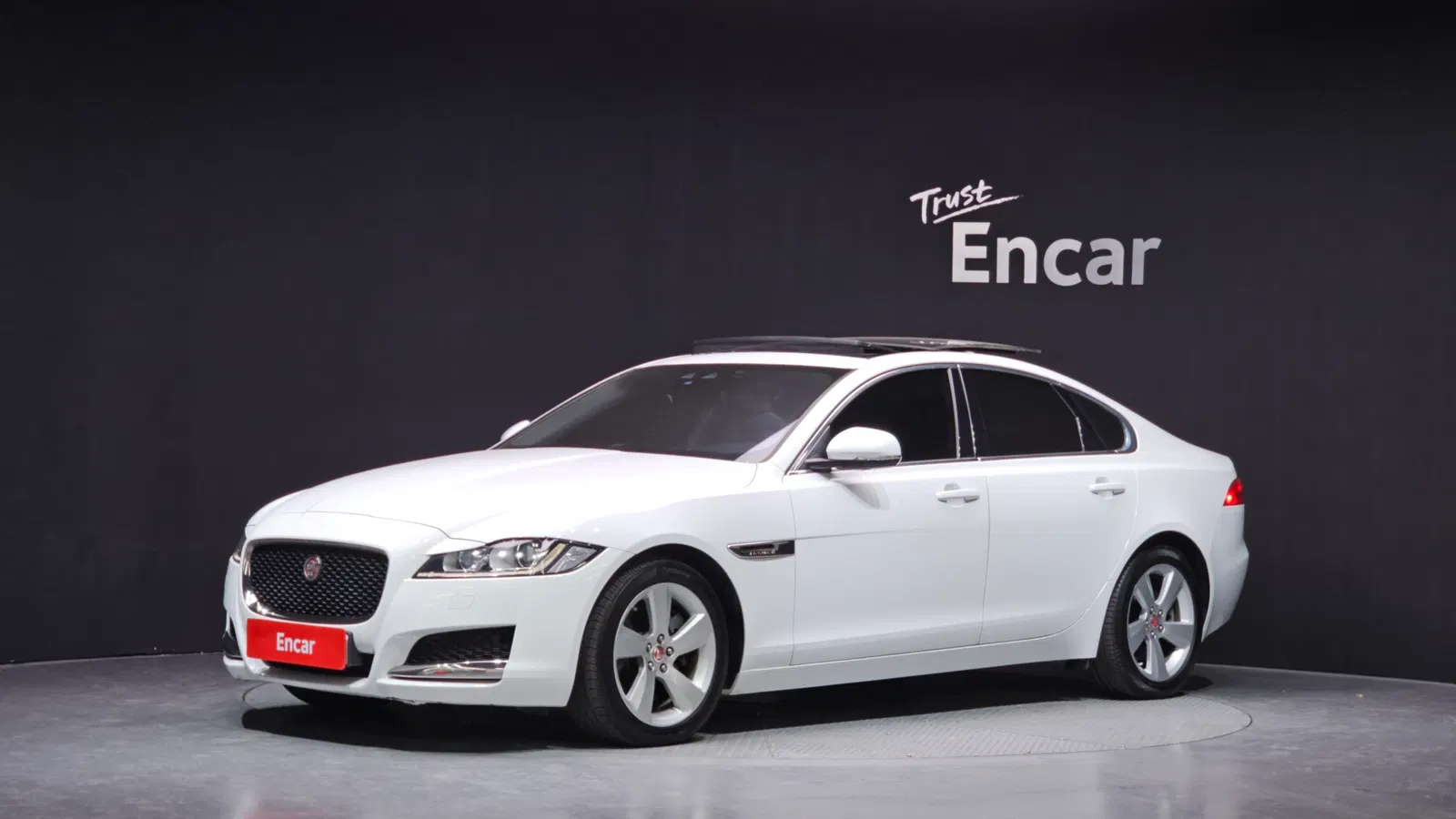 Jaguar XF (X260) 20d Prestige AWD 2018 — photo 1 sur 20