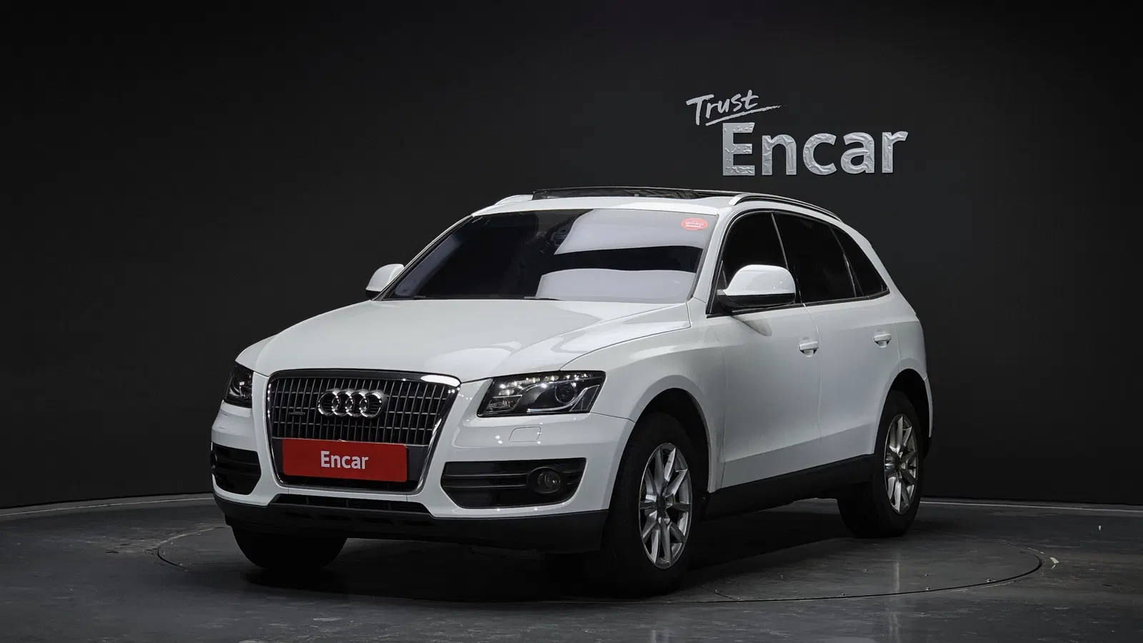 Audi Q5 2.0 TDI Quattro 2011 — photo 1 sur 20