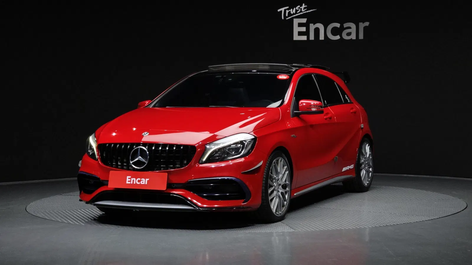 Mercedes-AMG Classe A A45 4MATIC (W176) 2018 — photo 1 sur 26