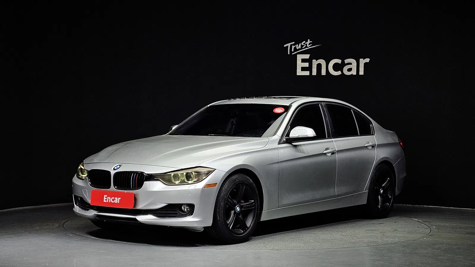 BMW Série 3 (F30) 320d 2013 — photo 1 sur 20