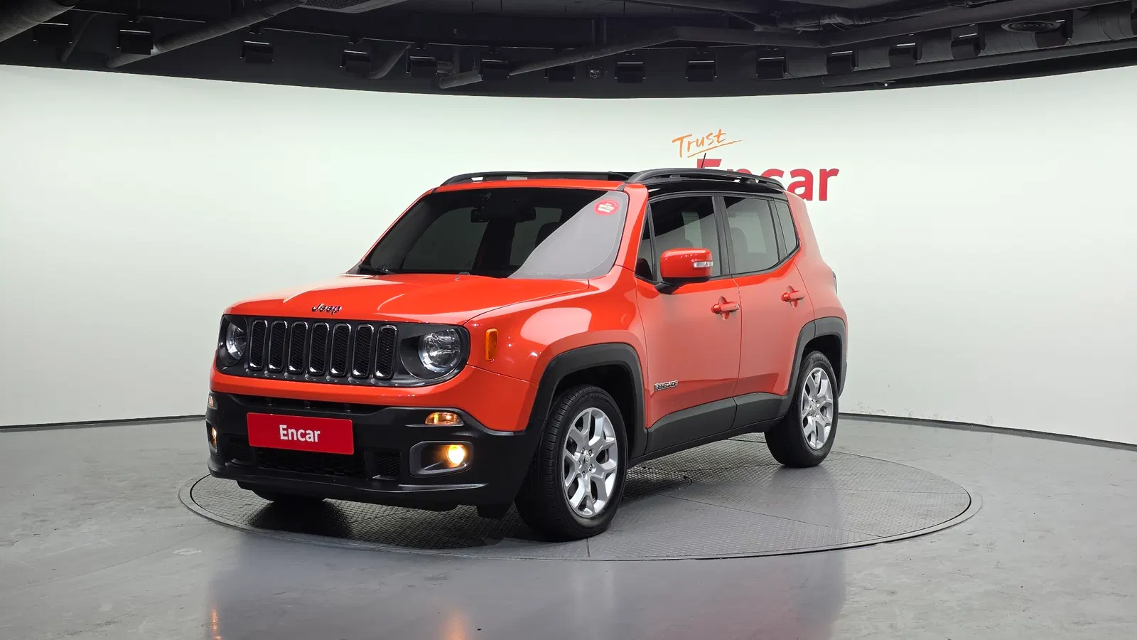 Jeep Renegade 2.4 Longitude 2016 — photo 1 sur 20