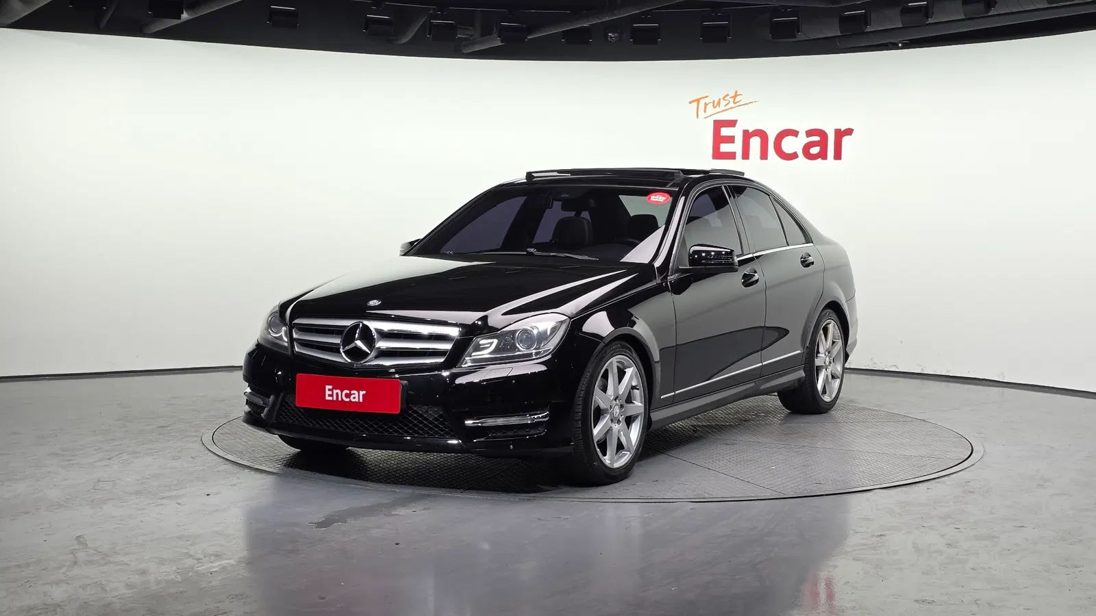 Mercedes-Benz Classe C C200 CGI Avantgarde StylePackage (W204) 2013 — photo 1 sur 20