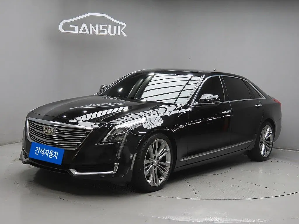 Cadillac CT6 3.6 Platinum AWD 2016 — photo 1 sur 26