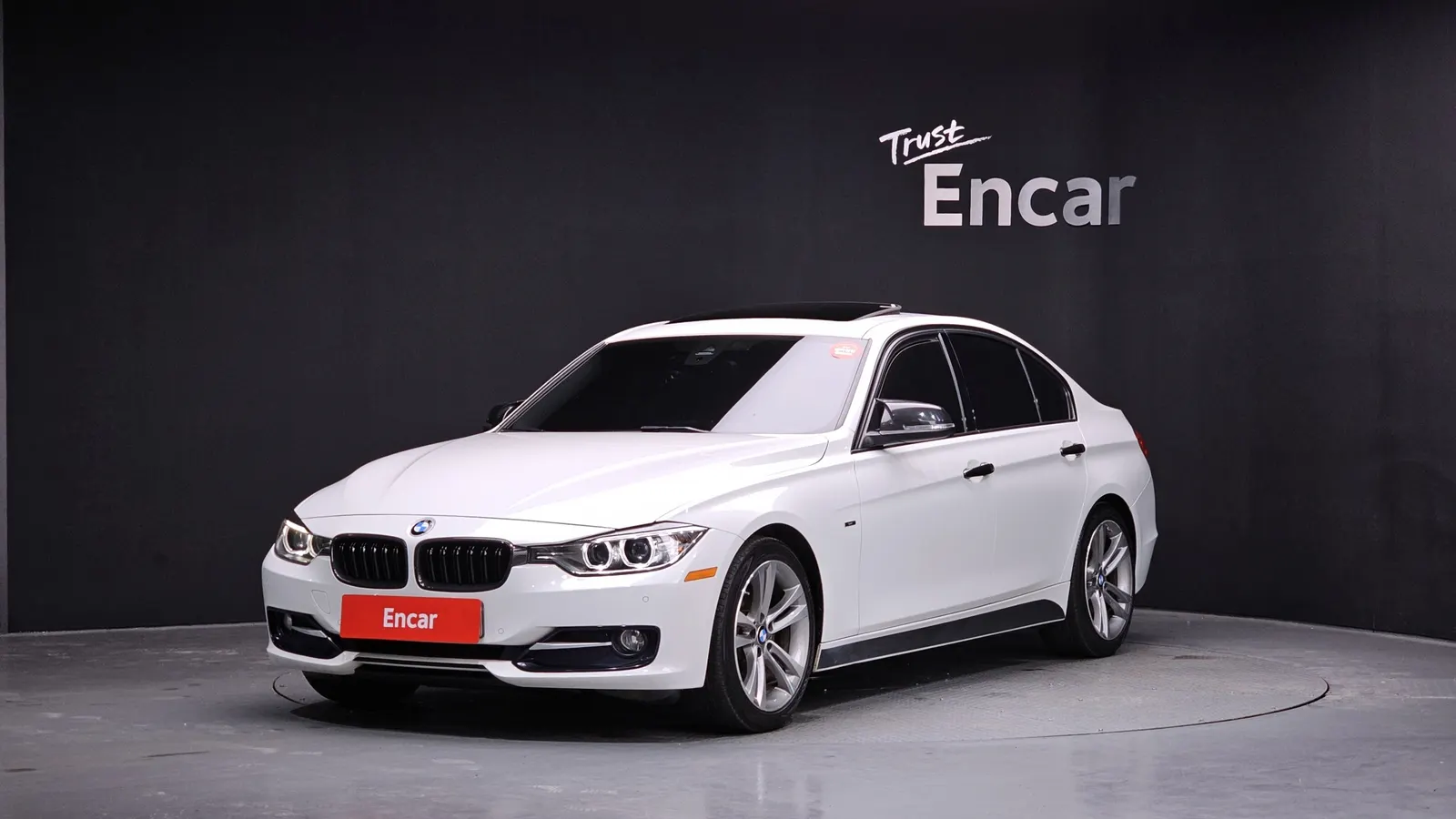BMW Série 3 (F30) 320d Sport 2015 — photo 1 sur 20