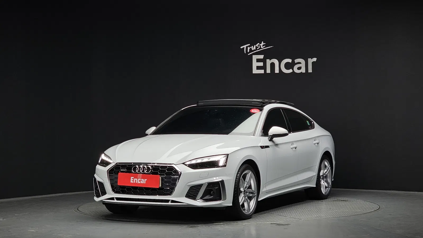 Audi A5 (F5) 40 TFSI Quattro Premium Sportback 2021 — photo 1 sur 20