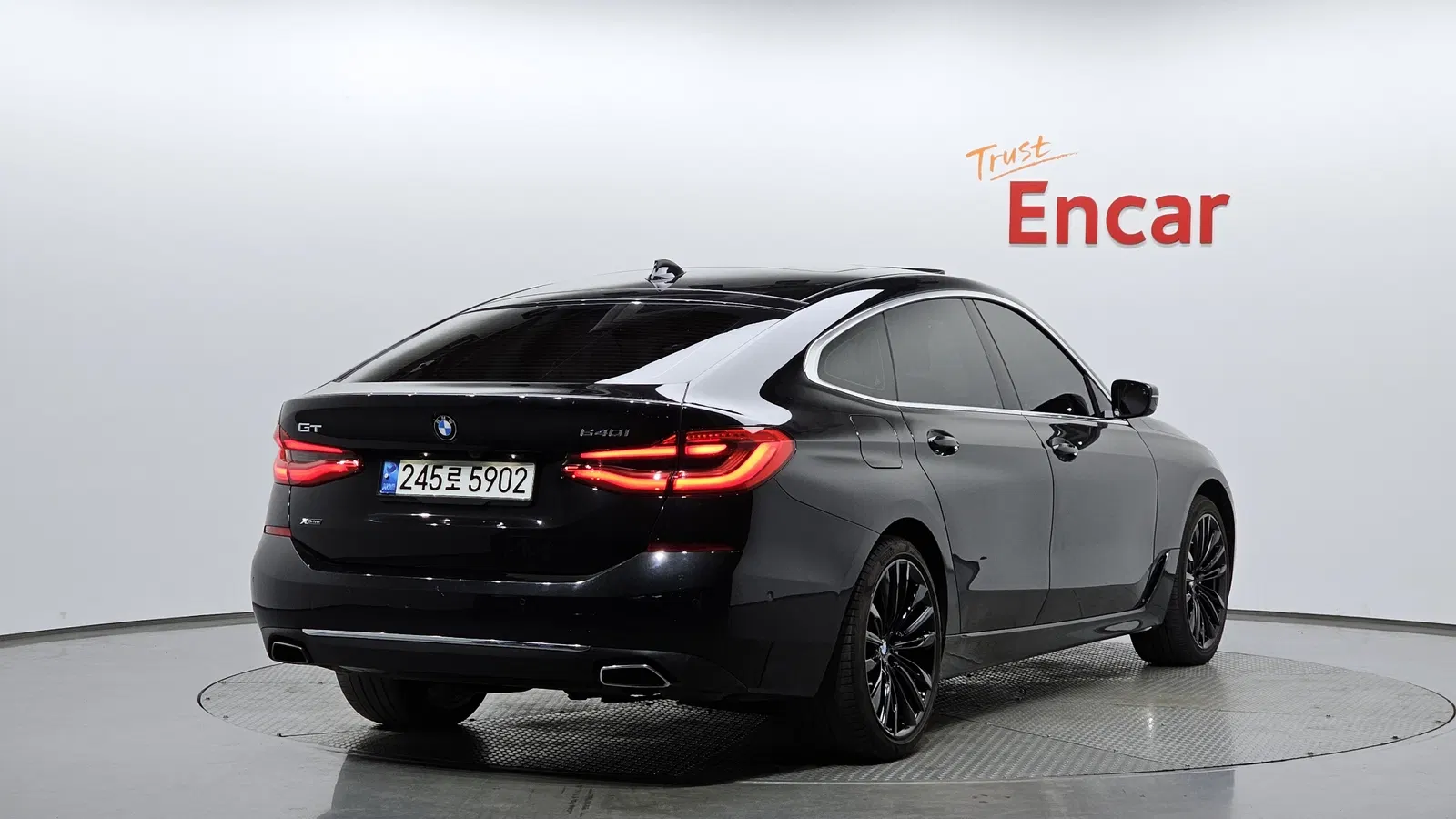 BMW Série 6 GT (G32) 640i xDrive Luxury 2019 — photo 1 sur 20