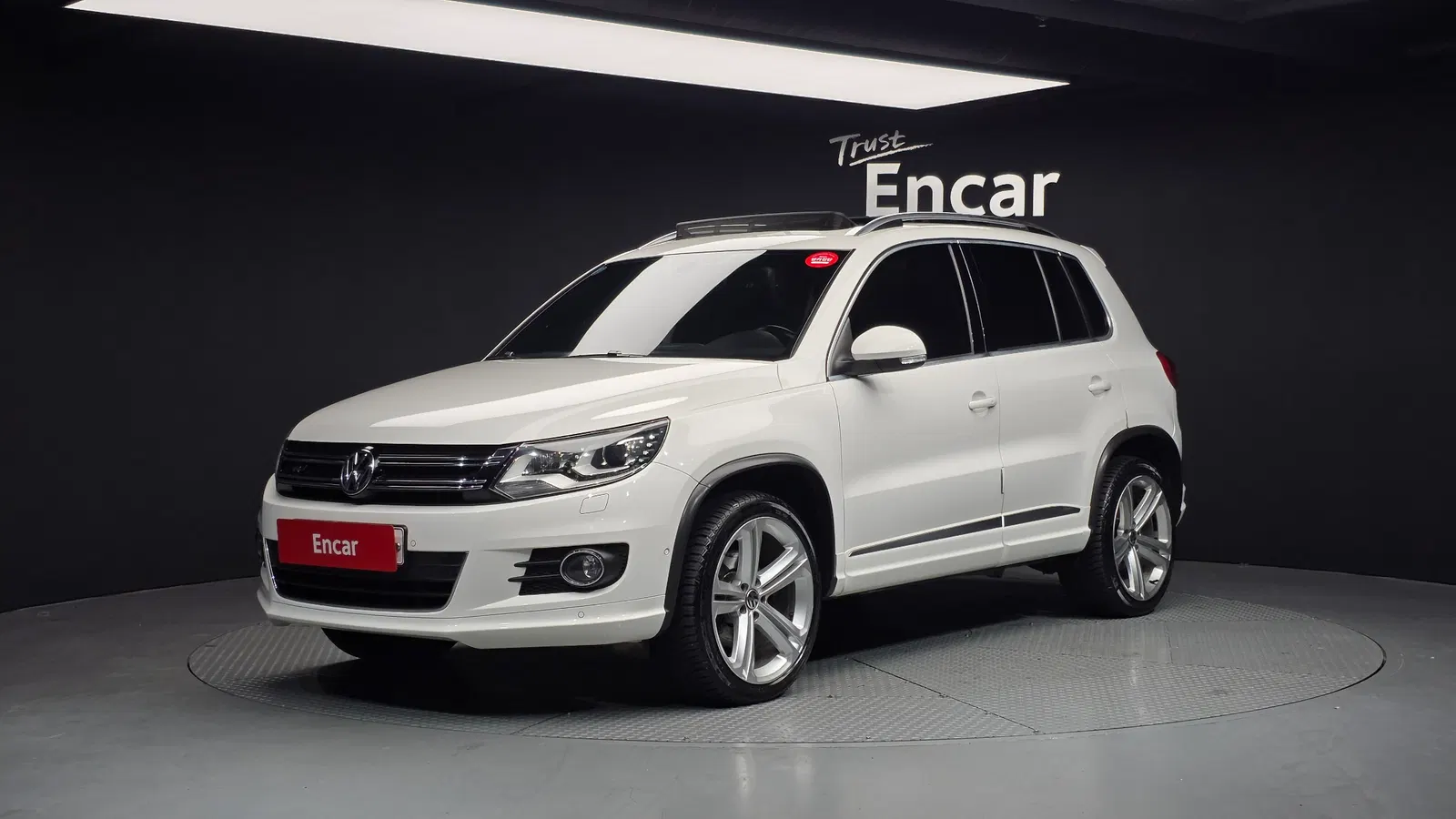 Volkswagen Tiguan 2.0 TDI R-Line 2013 — photo 1 sur 20