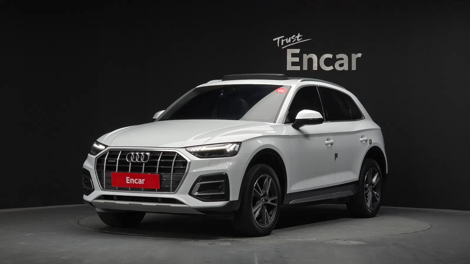 Audi Q5 (FY) 45 TFSI Quattro 2021 — photo 1 sur 26