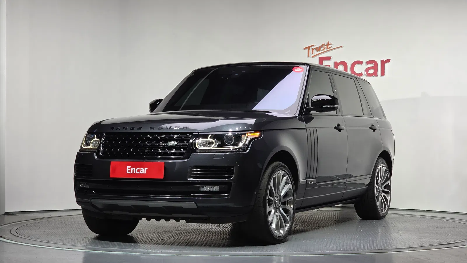 Land Rover Range Rover 4e génération 5.0 SC AB LWB 2017 — photo 1 sur 20