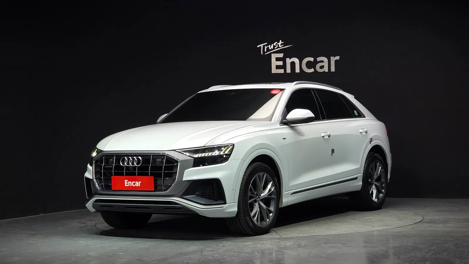 Audi Q8 (4M) 50 TDI Quattro Premium 2021 — photo 1 sur 20