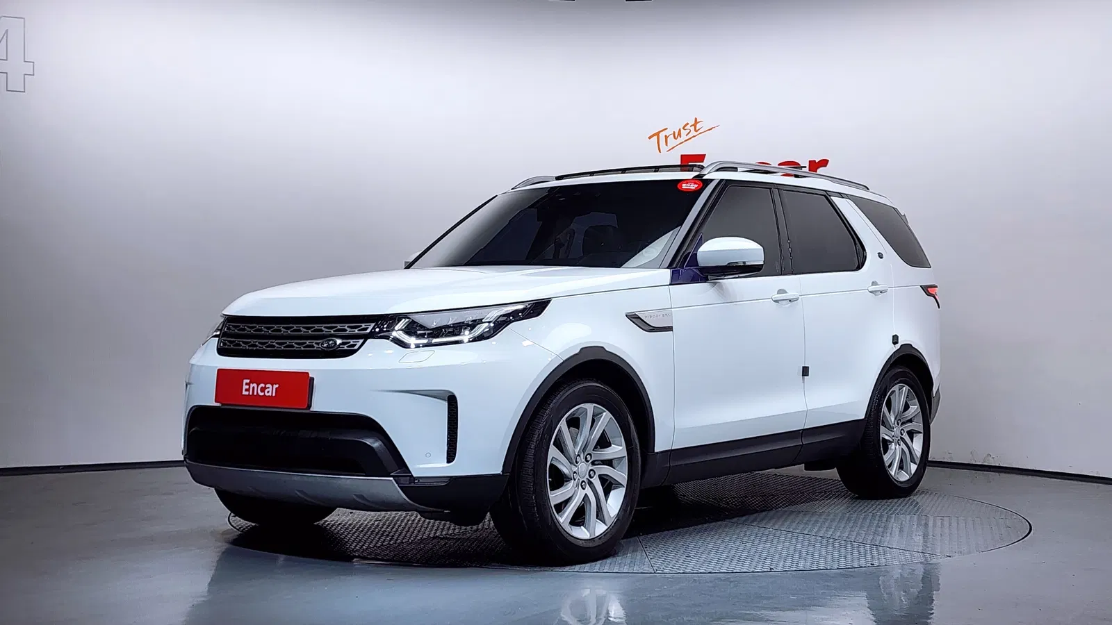 Land Rover Discovery 5 3.0 TD6 HSE 2018 — photo 1 sur 26