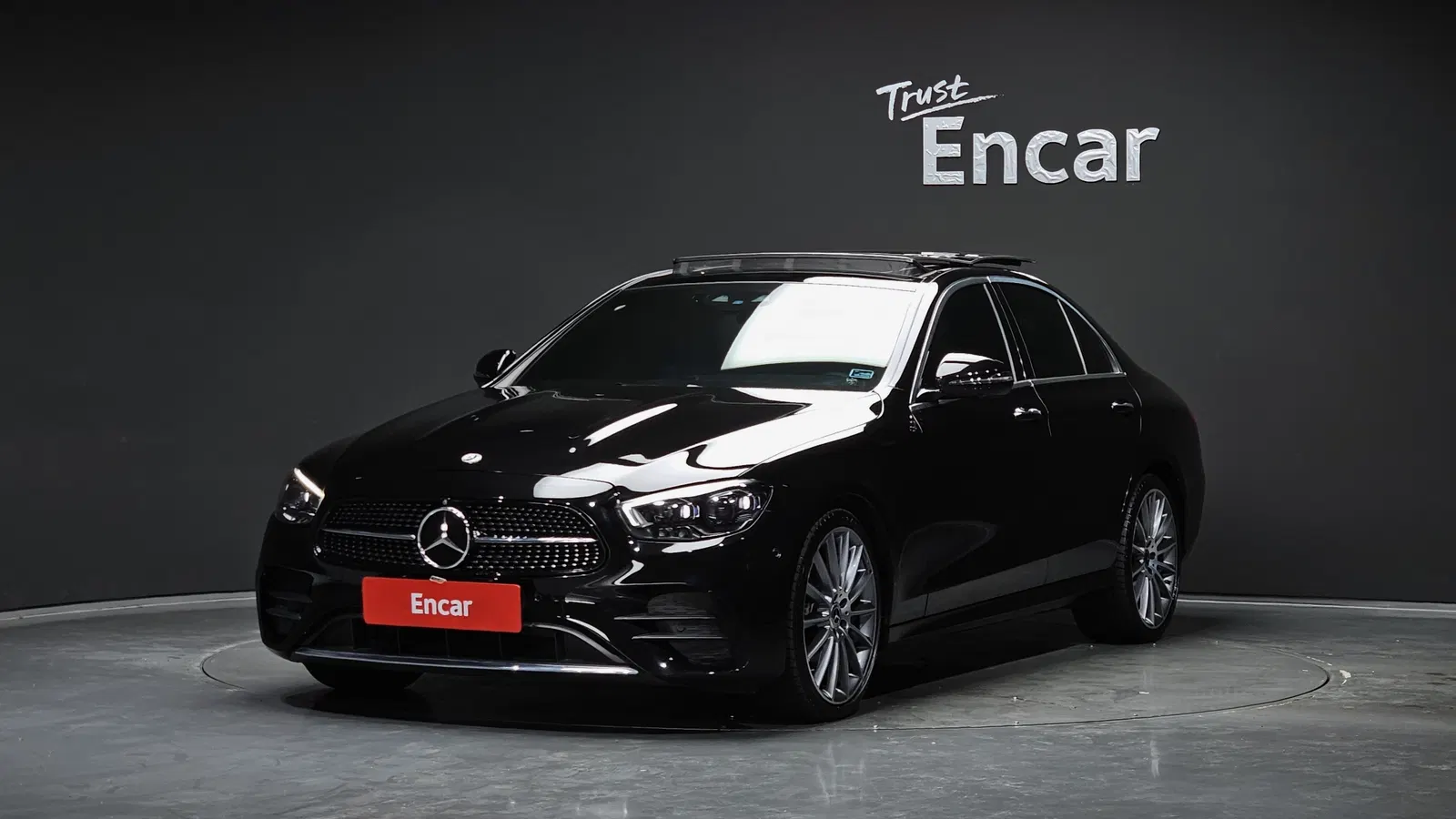 Mercedes-Benz Classe E AMG Line · E350 4MATIC (W213) 2022 — photo 1 sur 20