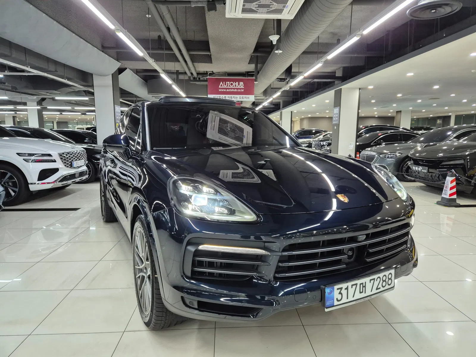 Porsche Cayenne (PO536) 3.0 E-Hybride Platinum Edition 2023 — photo 1 sur 26