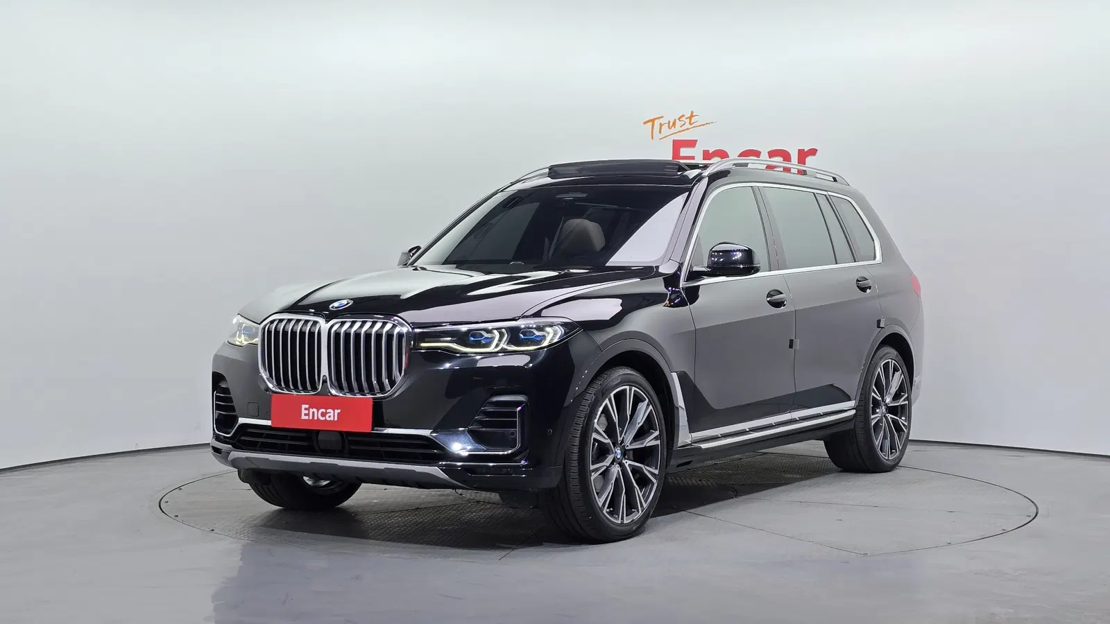 BMW X7 (G07) xDrive 30d Design Pure Excellence First Edition 6 places 2019 — photo 1 sur 20