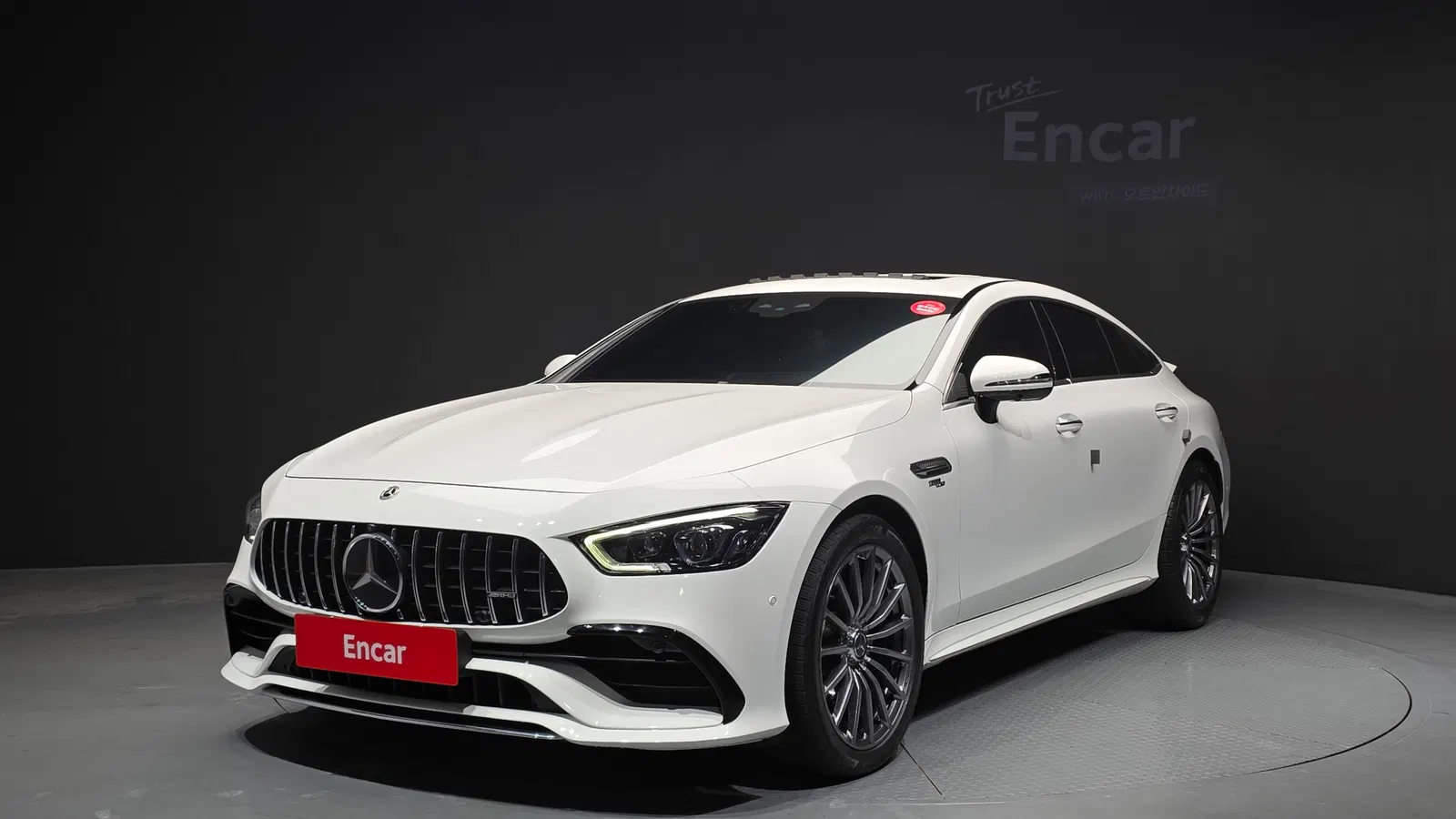 Mercedes-AMG AMG GT 4 portes 43 4MATIC+ 2021 — photo 1 sur 26