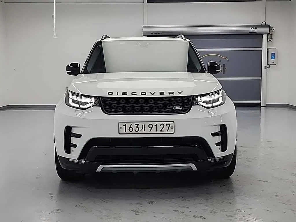 Land Rover Discovery 5 3.0 SD6 Landmark Edition 2020 — photo 1 sur 26