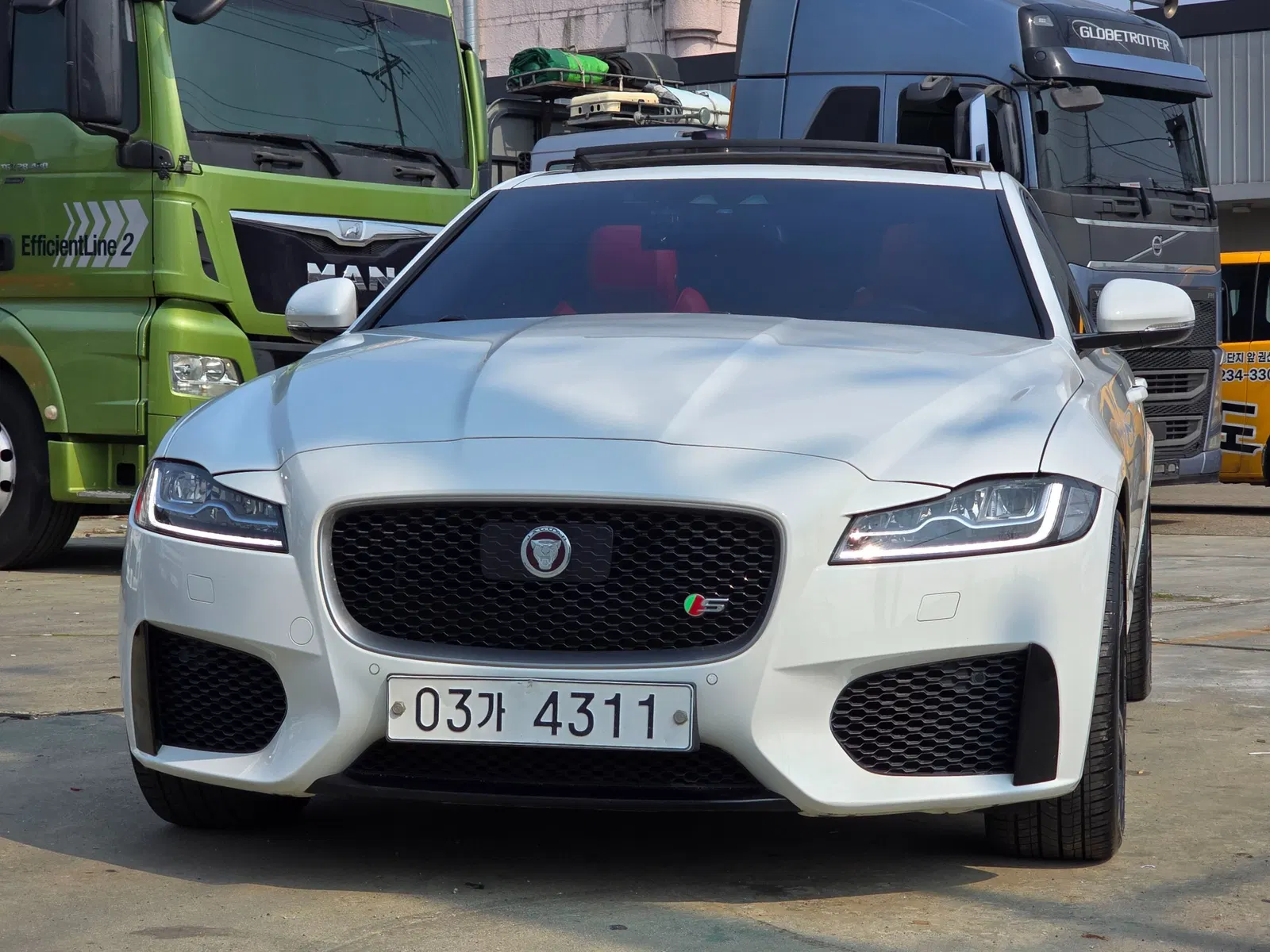 Jaguar XF (X260) 3.0 S AWD 2017 — photo 1 sur 26