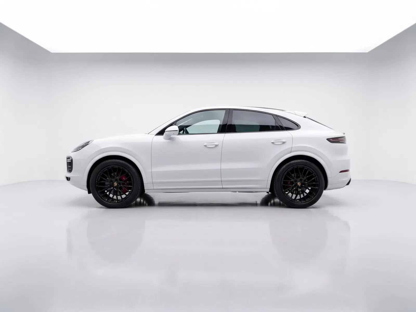 Porsche Cayenne (PO536) 3.0 Coupé 2021 — photo 1 sur 26